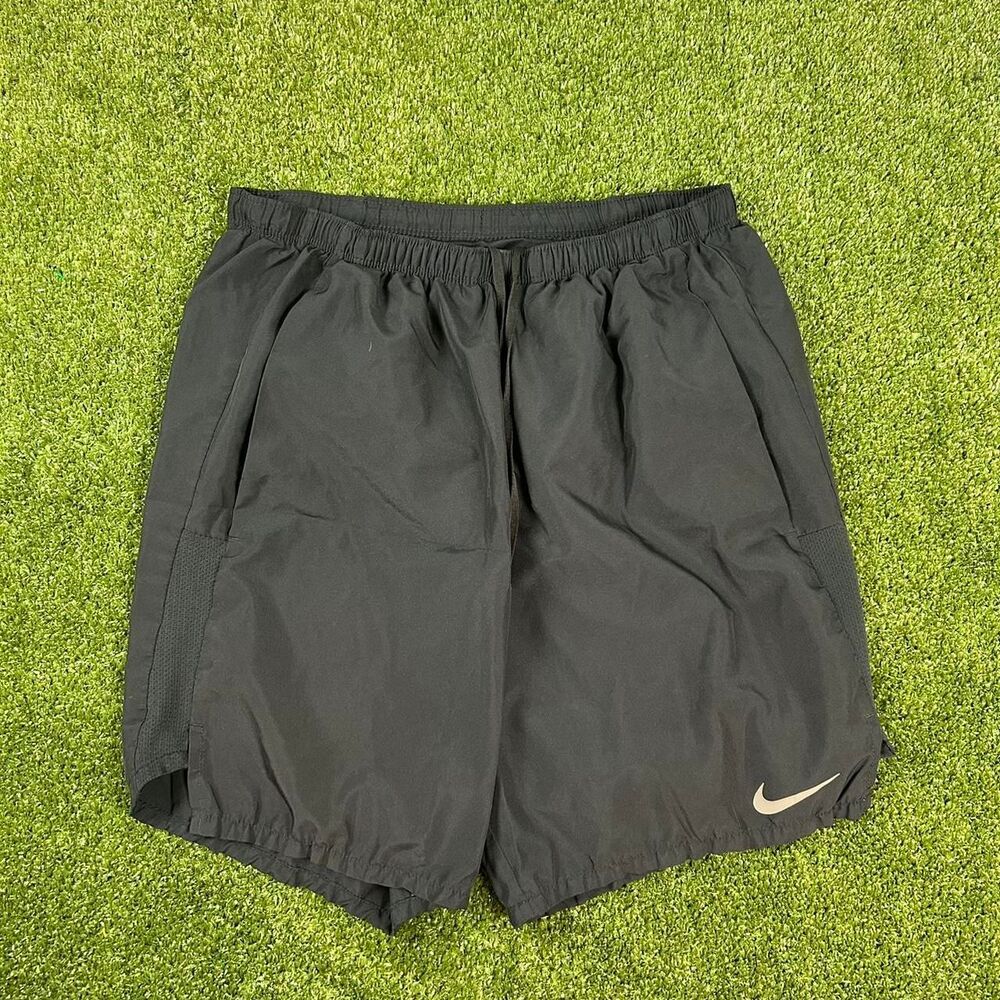 Nike Men's Black and Navy Shorts